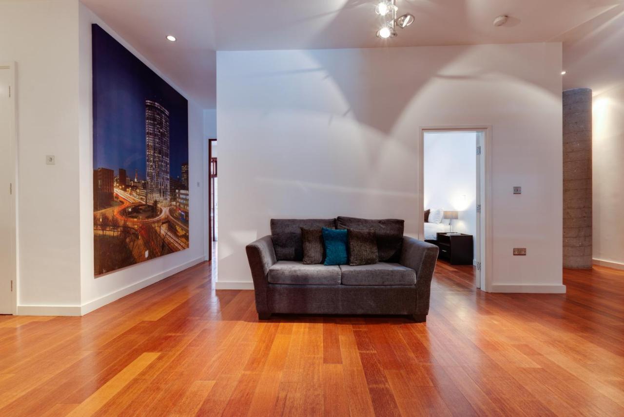 Base Serviced Apartments - Sir Thomas Street Liverpool Dış mekan fotoğraf