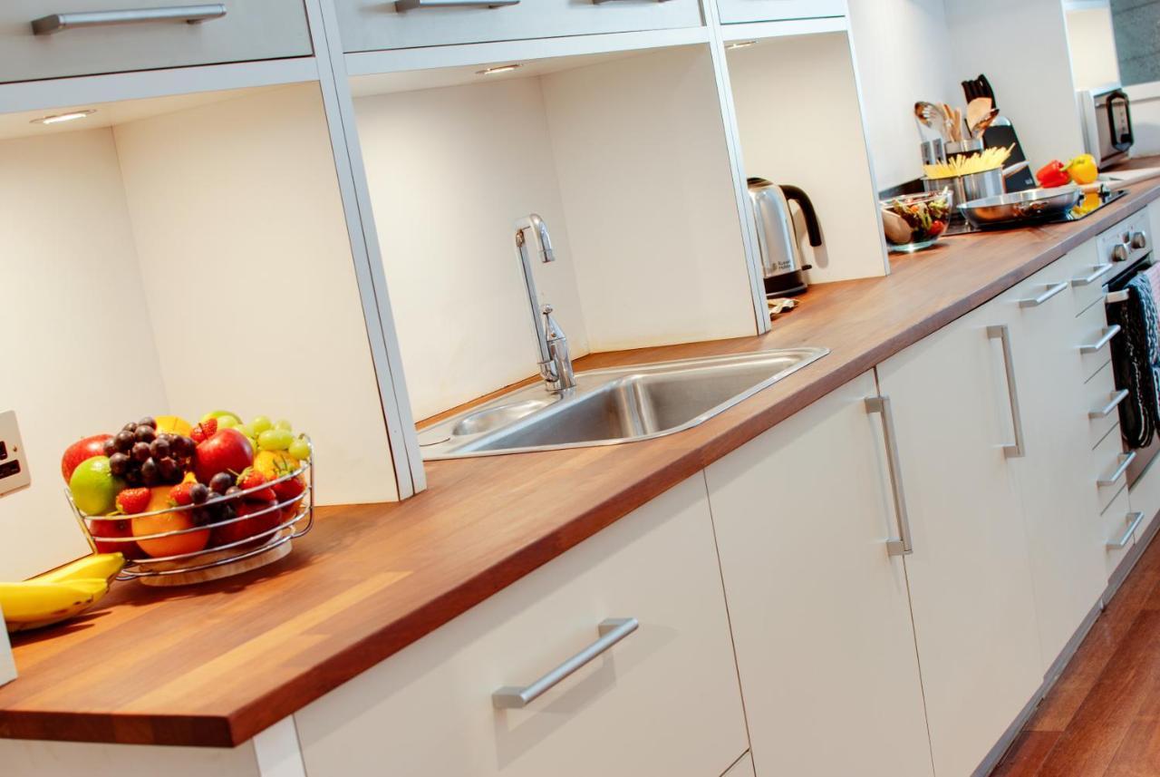 Base Serviced Apartments - Sir Thomas Street Liverpool Dış mekan fotoğraf