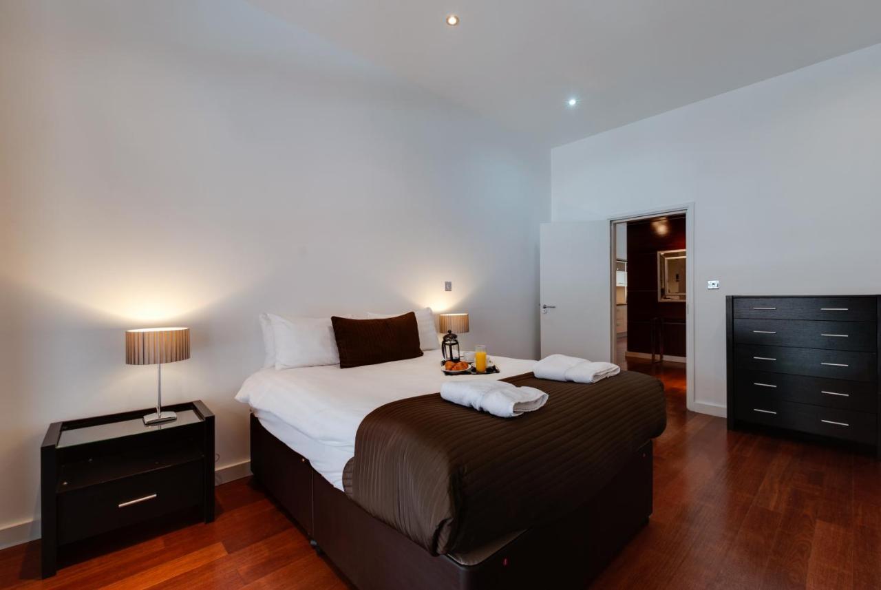 Base Serviced Apartments - Sir Thomas Street Liverpool Dış mekan fotoğraf