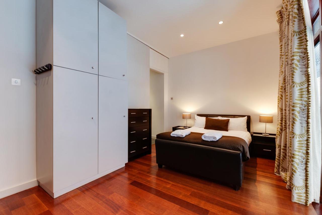 Base Serviced Apartments - Sir Thomas Street Liverpool Dış mekan fotoğraf