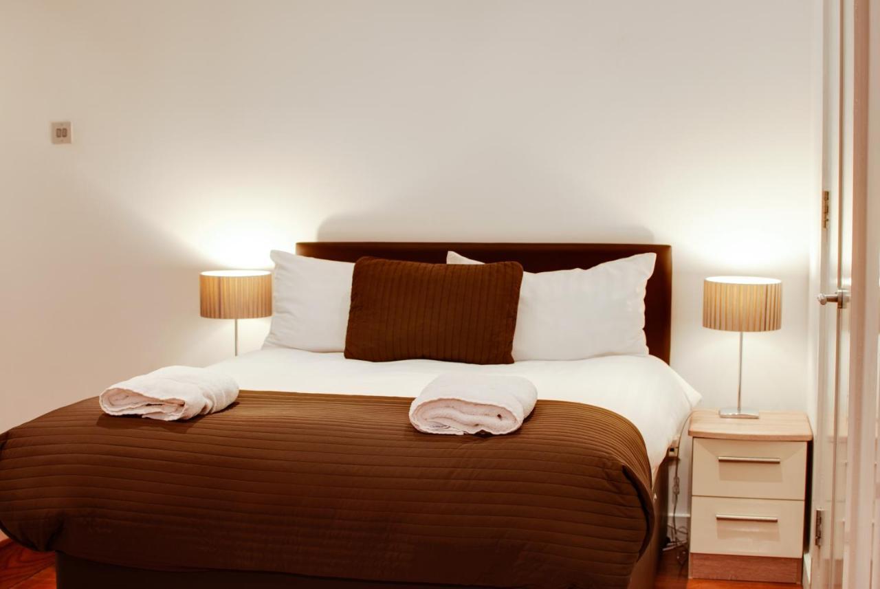 Base Serviced Apartments - Sir Thomas Street Liverpool Dış mekan fotoğraf