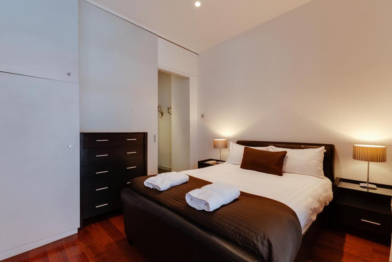Base Serviced Apartments - Sir Thomas Street Liverpool Dış mekan fotoğraf